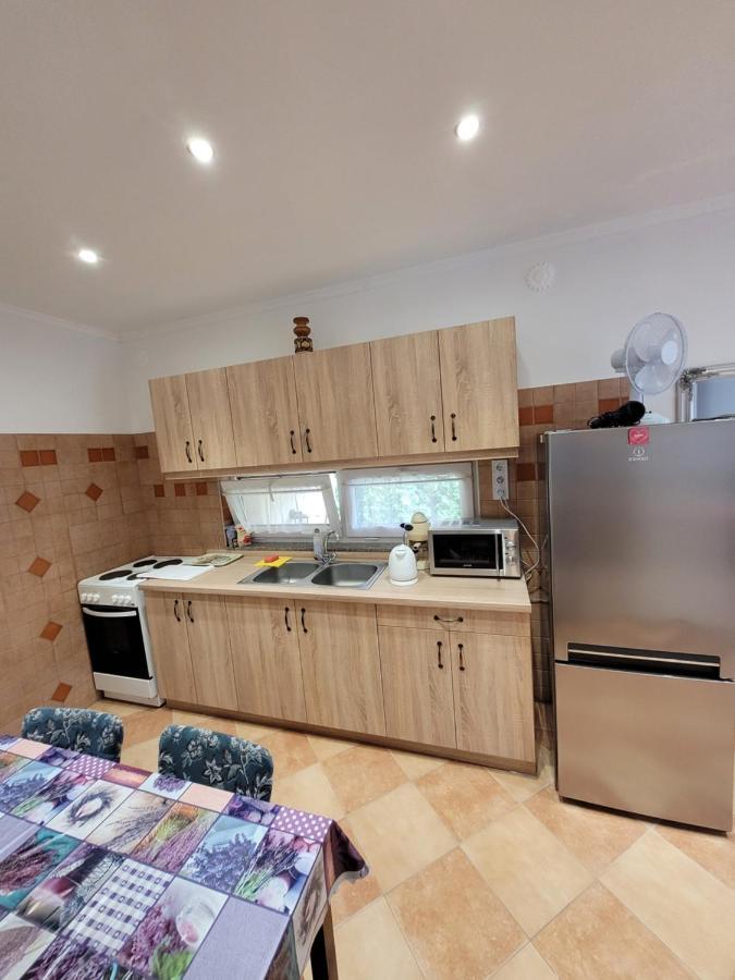 Zoe Apartman Siófok Exterior foto