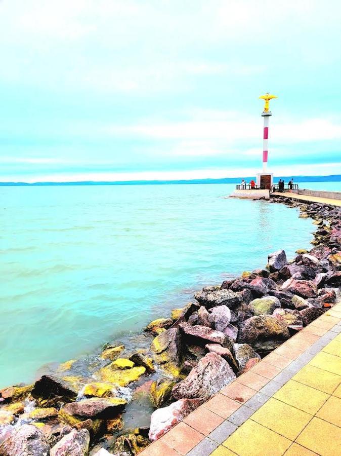 Zoe Apartman Siófok Exterior foto