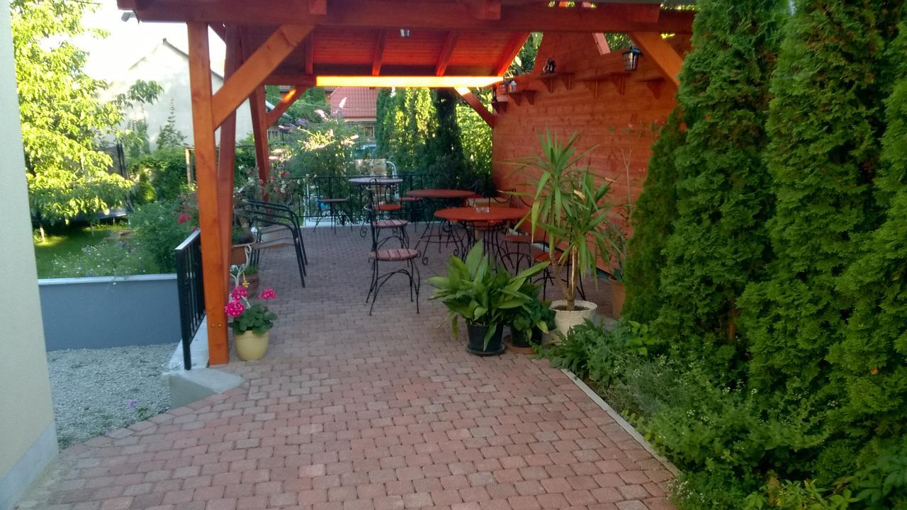 Zoe Apartman Siófok Exterior foto